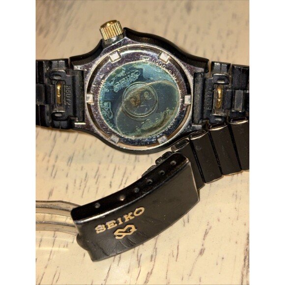 Seiko SQ Sports 100 Watch Women 26mm Black Dial Black Tone -Needs Battery